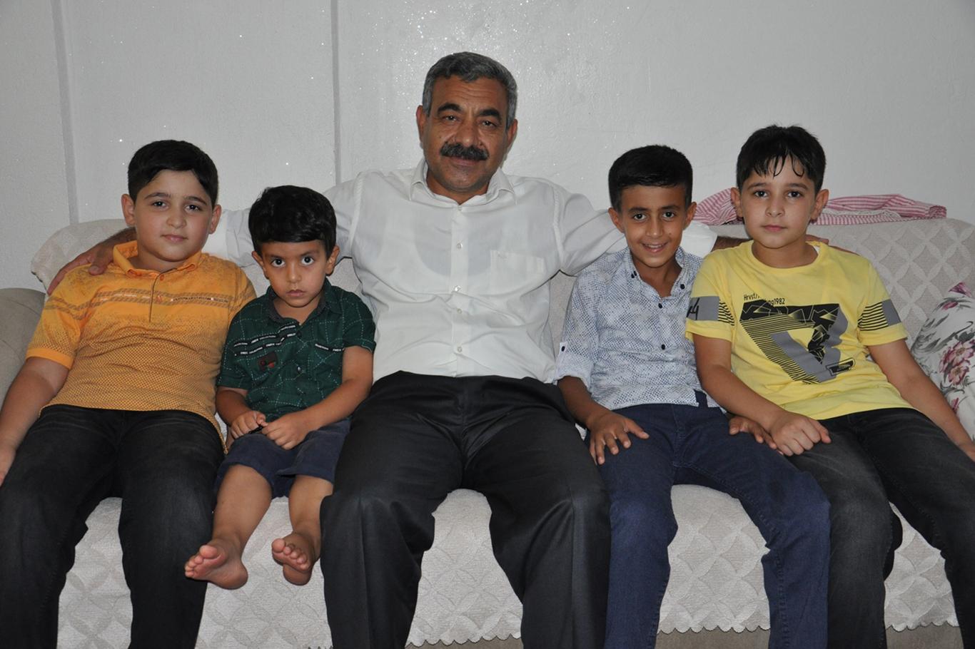 HÜDA PAR Batman İl Başkanlığından şehid ve tutuklu ailelerine ziyaret HÜDA PAR Batman İl Başkanlığından şehid ve tutuklu ailelerine ziyaret